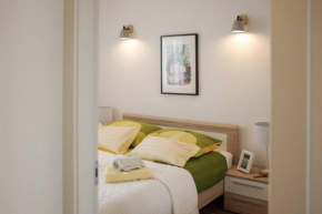Bright and Cozy Apartment